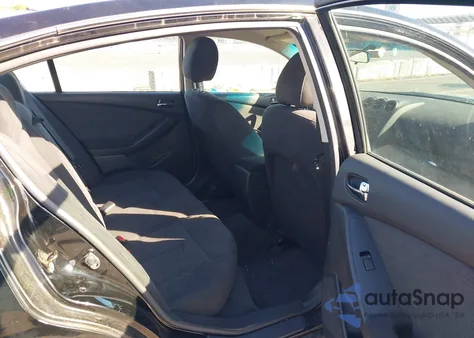 2010 Nissan Altima 2.5 S from USA, damaged, VIN 1N4AL2AP0AN481865